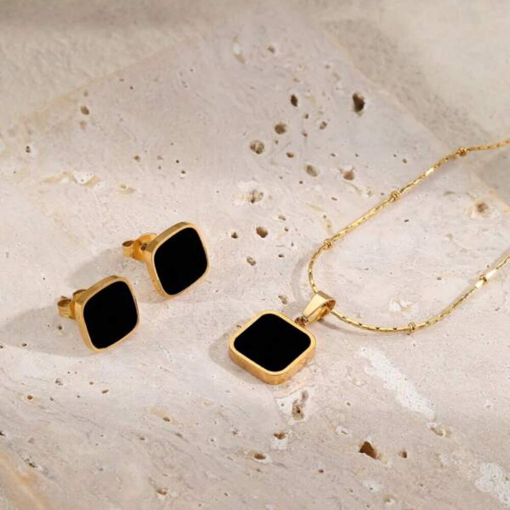 18K Gold Filled Black Enamel Pendant Necklace & Stud Earrings Set